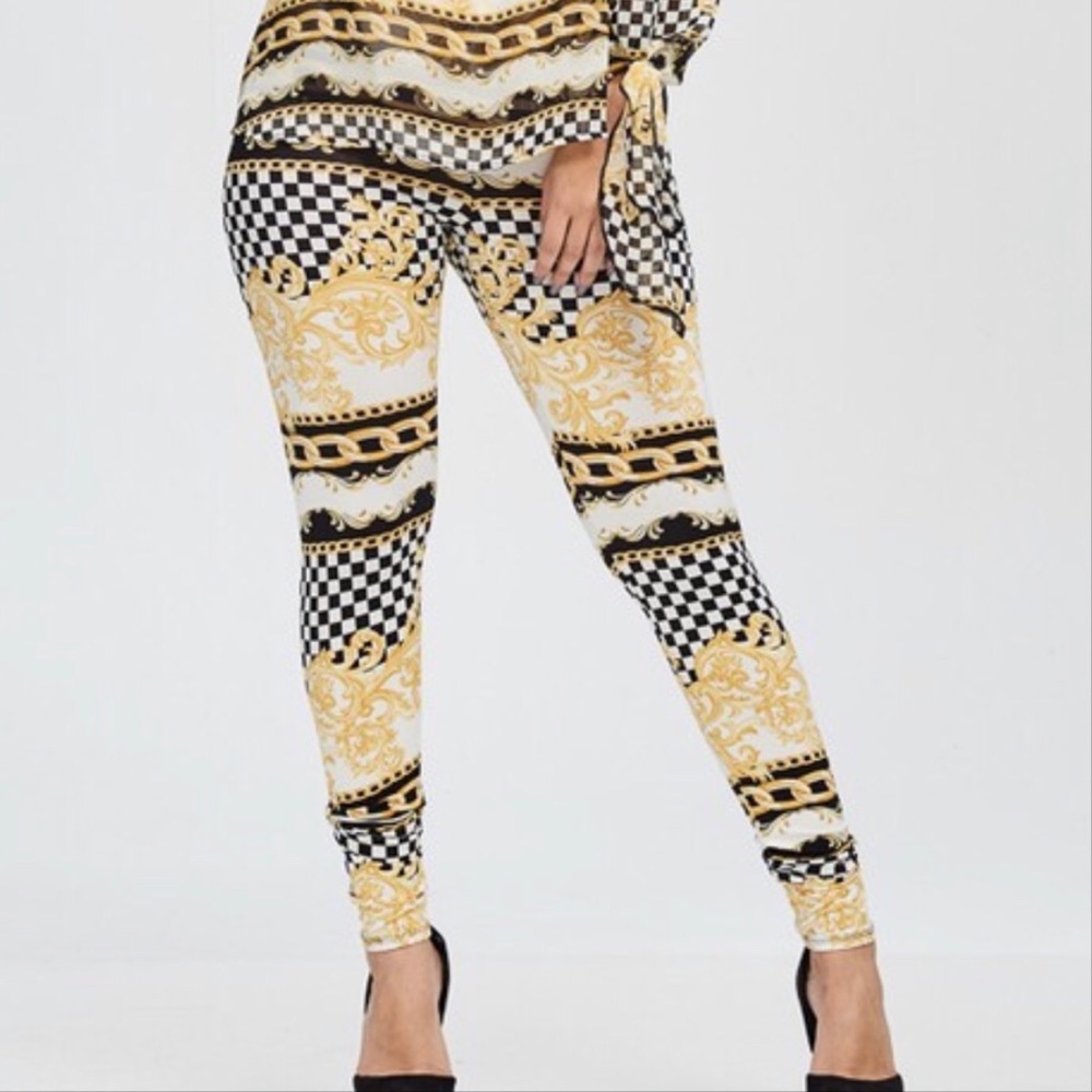 🆕 2PC Stretch Pants & Sheer Off The Shoulder Top - Picture 6 of 8
